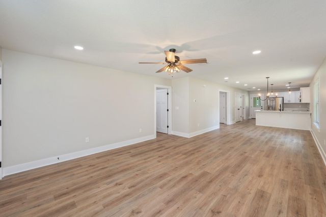 5153 Lake Drive, Crestview, FL 32539