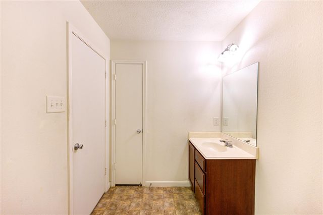 16107 Heights Harvest Lane, Cypress, TX 77429