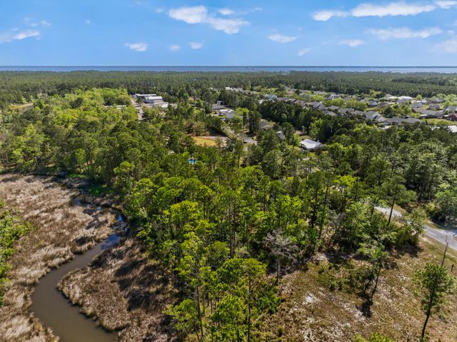 Lot 7 Bay Grove, Freeport, FL 32439