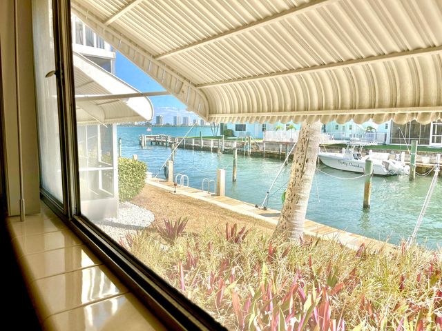 100 Doolen Court 112, North Palm Beach, FL 33408