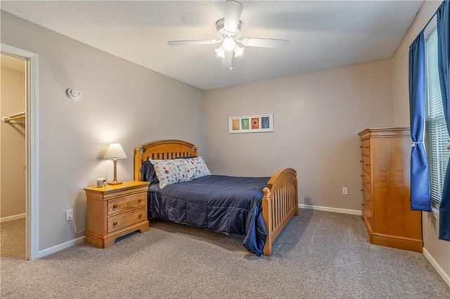 21610 W 49th Street, Shawnee, KS 66226