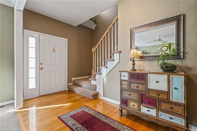 21610 W 49th Street, Shawnee, KS 66226