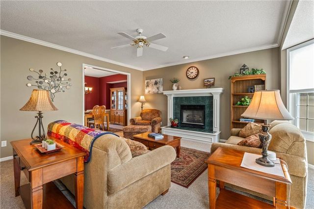 21610 W 49th Street, Shawnee, KS 66226