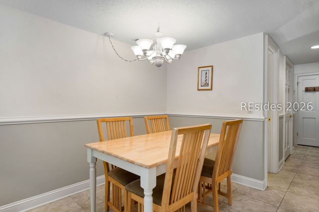 11 Tanglewood Dr Apt 2, Hilton Head Island, SC 29928
