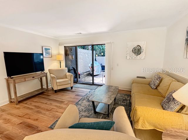 11 Tanglewood Dr Apt 2, Hilton Head Island, SC 29928