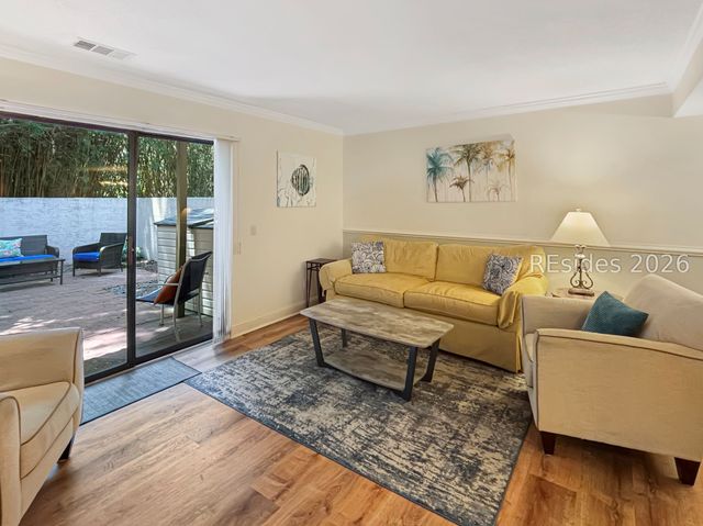 11 Tanglewood Dr Apt 2, Hilton Head Island, SC 29928