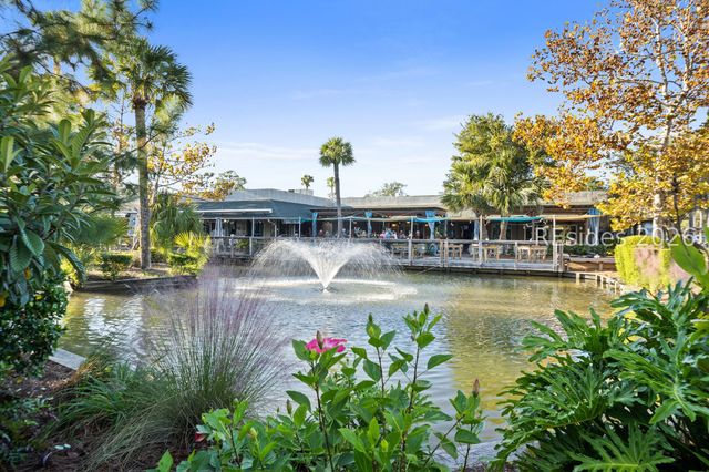 11 Tanglewood Dr Apt 2, Hilton Head Island, SC 29928