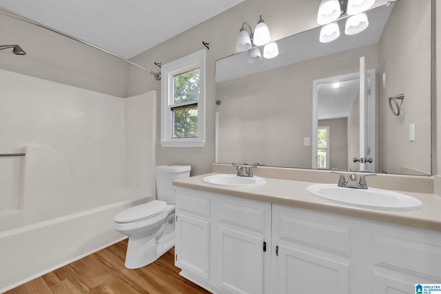 625 OLDE TOWNE LANE, Alabaster, AL 35007