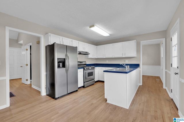 625 OLDE TOWNE LANE, Alabaster, AL 35007