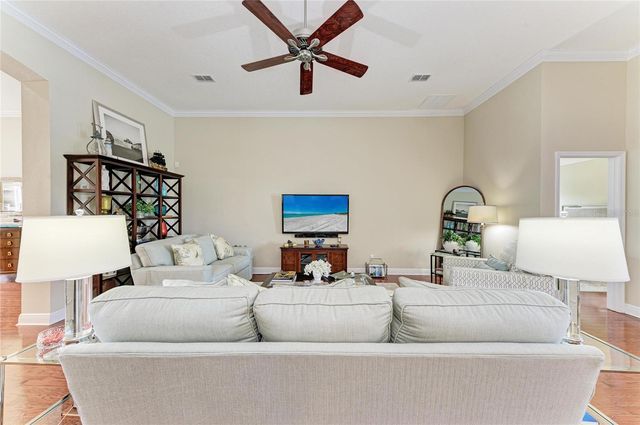 302 COCKLE SHELL LOOP, Apollo Beach, FL 33572