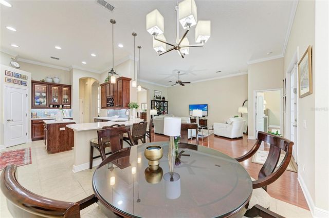 302 COCKLE SHELL LOOP, Apollo Beach, FL 33572