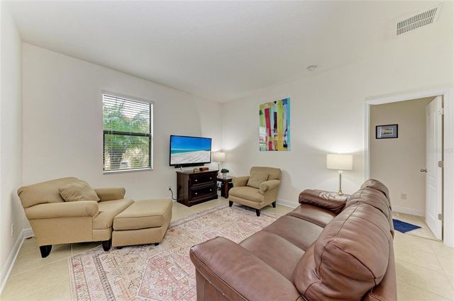 302 COCKLE SHELL LOOP, Apollo Beach, FL 33572