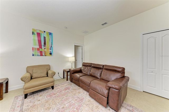 302 COCKLE SHELL LOOP, Apollo Beach, FL 33572