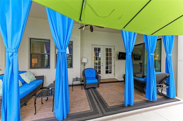 302 COCKLE SHELL LOOP, Apollo Beach, FL 33572