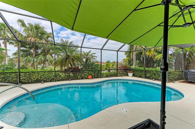 302 COCKLE SHELL LOOP, Apollo Beach, FL 33572