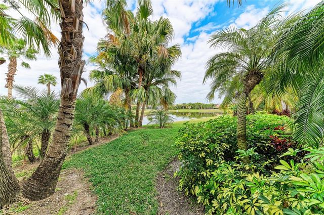 302 COCKLE SHELL LOOP, Apollo Beach, FL 33572