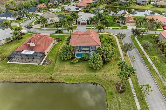 302 COCKLE SHELL LOOP, Apollo Beach, FL 33572