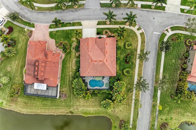 302 COCKLE SHELL LOOP, Apollo Beach, FL 33572