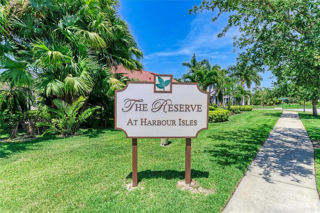 302 COCKLE SHELL LOOP, Apollo Beach, FL 33572