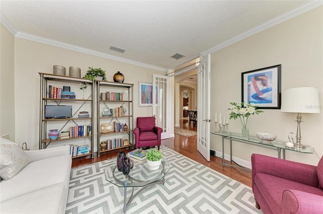 302 COCKLE SHELL LOOP, Apollo Beach, FL 33572