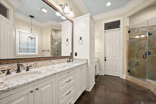 8133 Willow Grove Blvd, Baton Rouge, LA 70810