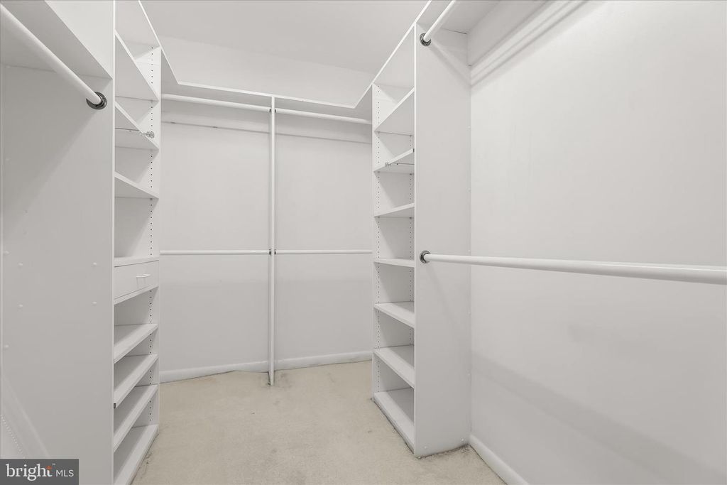Image 25 of property listing at 6317 PARK HEIGHTS AVE #521, Baltimore, MD 21215