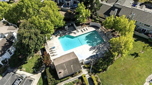 316 N Wildwood, Hercules, CA 94547