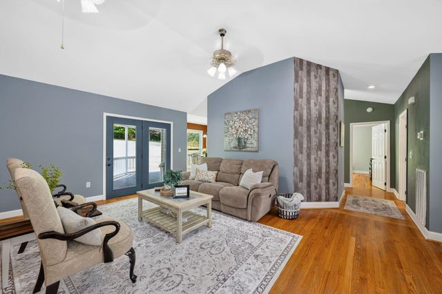 545 Tom Garrison Road, Evensville, TN 37332