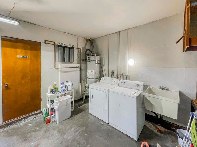 6463 Lake Mere Ct, San Diego, CA 92119