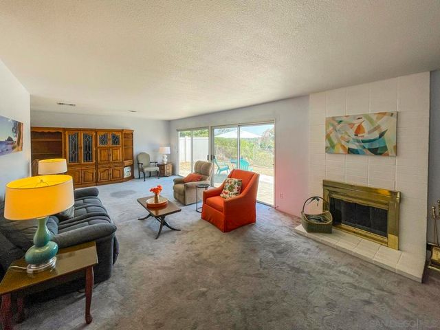6463 Lake Mere Ct, San Diego, CA 92119