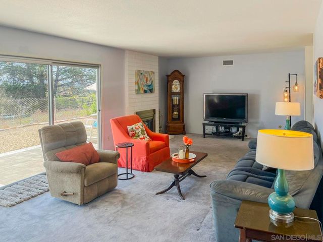 6463 Lake Mere Ct, San Diego, CA 92119