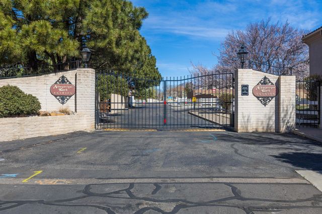 12509 Bevan Way NE, Albuquerque, NM 87111