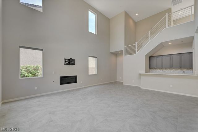 32 Vista Outlook Street, Henderson, NV 89011