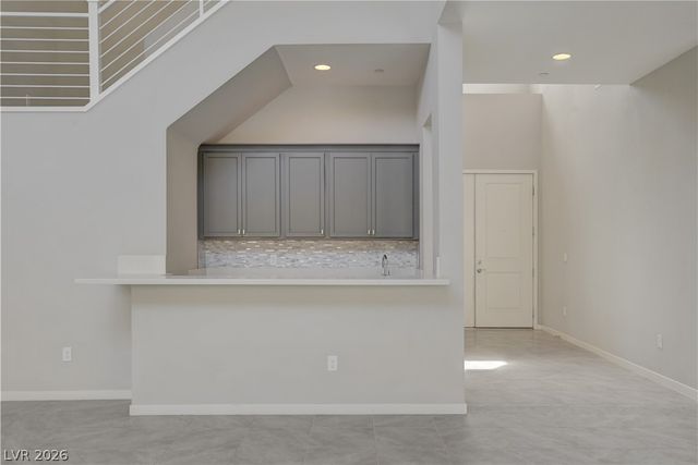32 Vista Outlook Street, Henderson, NV 89011
