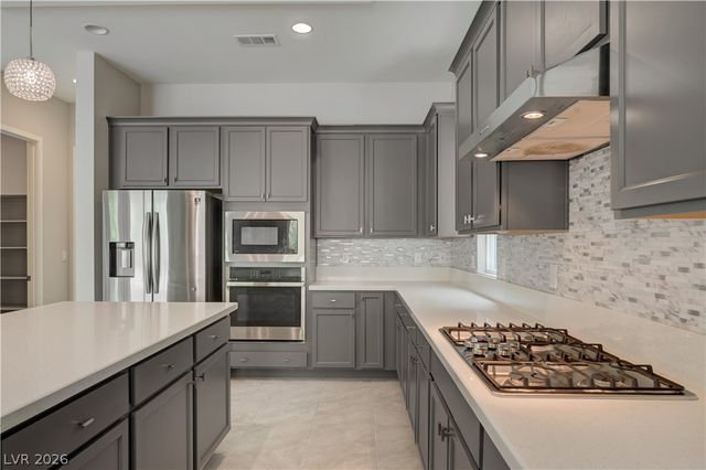32 Vista Outlook Street, Henderson, NV 89011