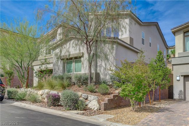 32 Vista Outlook Street, Henderson, NV 89011