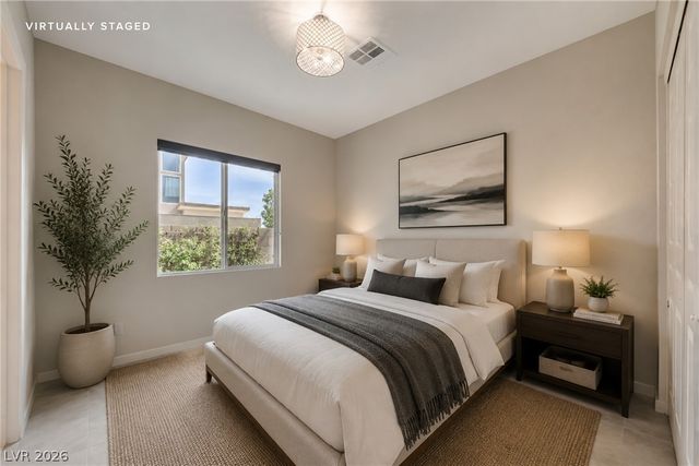 32 Vista Outlook Street, Henderson, NV 89011