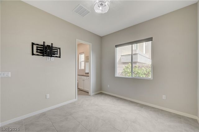 32 Vista Outlook Street, Henderson, NV 89011
