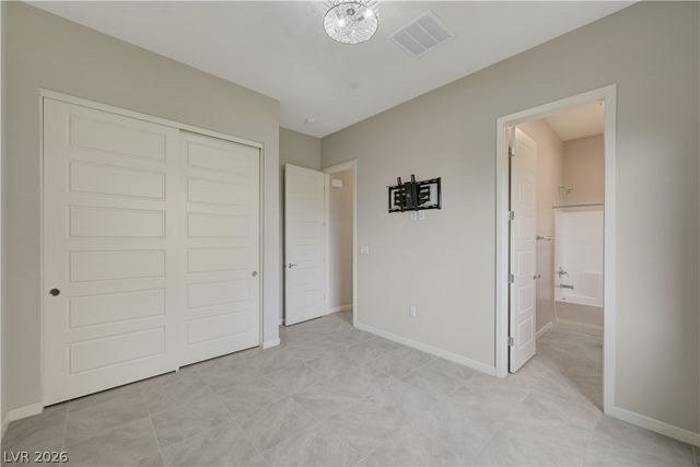 32 Vista Outlook Street, Henderson, NV 89011