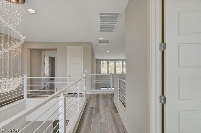 32 Vista Outlook Street, Henderson, NV 89011