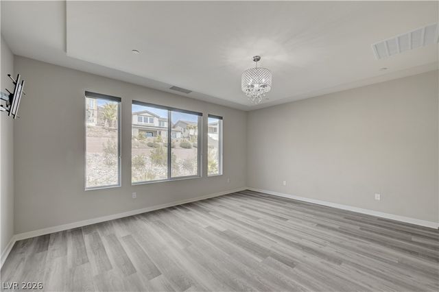 32 Vista Outlook Street, Henderson, NV 89011
