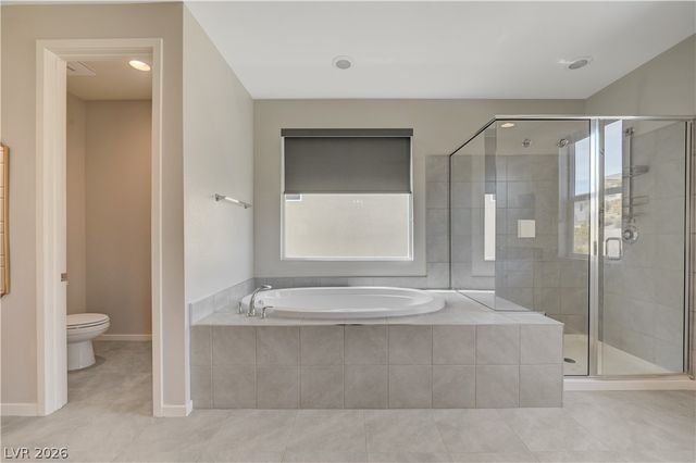 32 Vista Outlook Street, Henderson, NV 89011