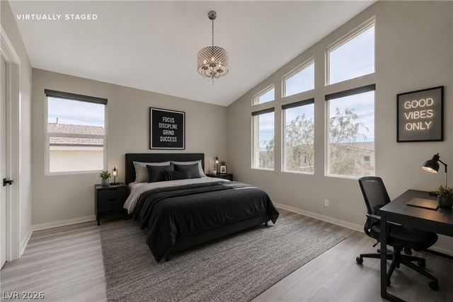 32 Vista Outlook Street, Henderson, NV 89011
