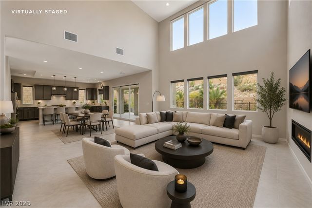 32 Vista Outlook Street, Henderson, NV 89011