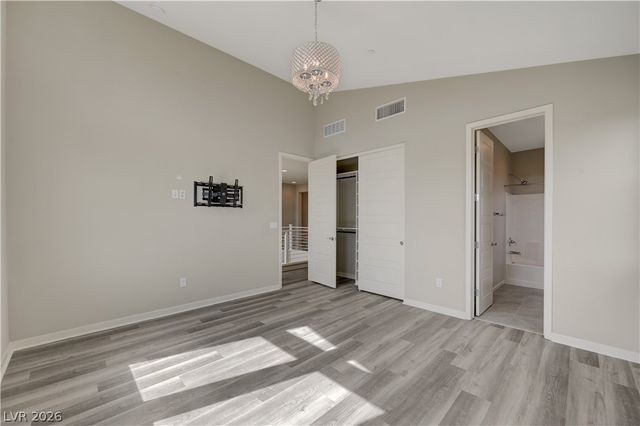 32 Vista Outlook Street, Henderson, NV 89011