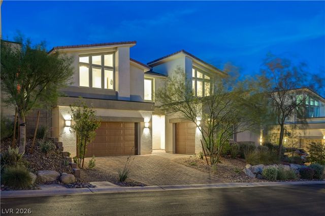 32 Vista Outlook Street, Henderson, NV 89011