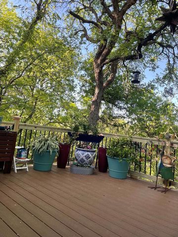 2812 Saratoga DR, Austin, TX 78733