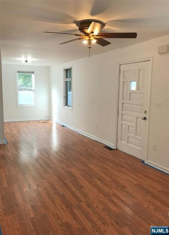 1 Cedar Lane, Paramus, NJ 07652