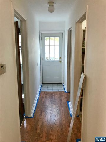 1 Cedar Lane, Paramus, NJ 07652