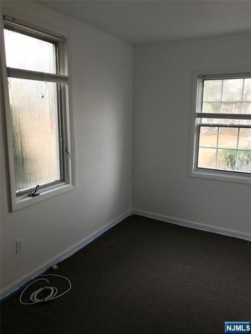 1 Cedar Lane, Paramus, NJ 07652